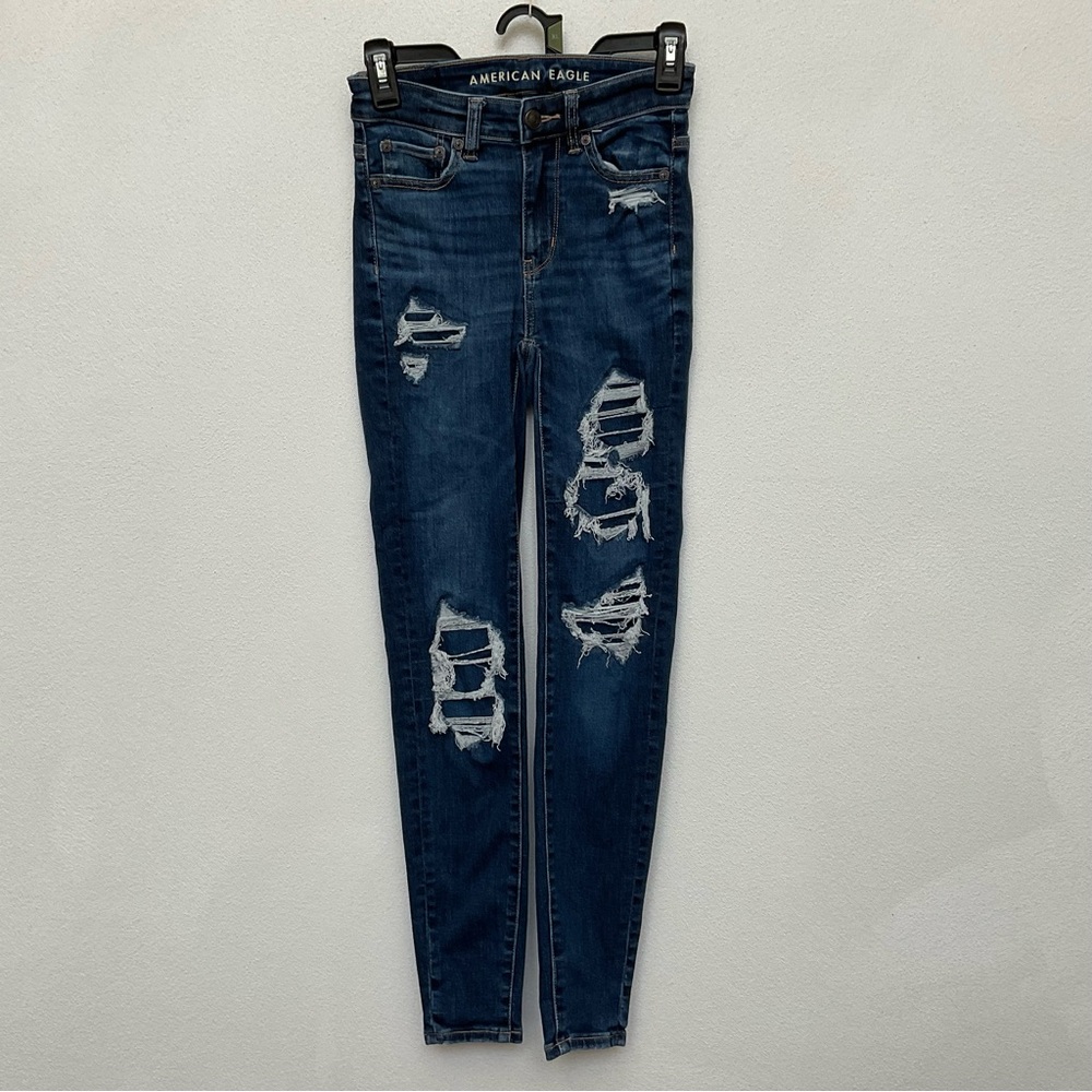 American Eagle Dark Wash Distressed Hi-Rise Jegging Size 00 Next Level Stretch